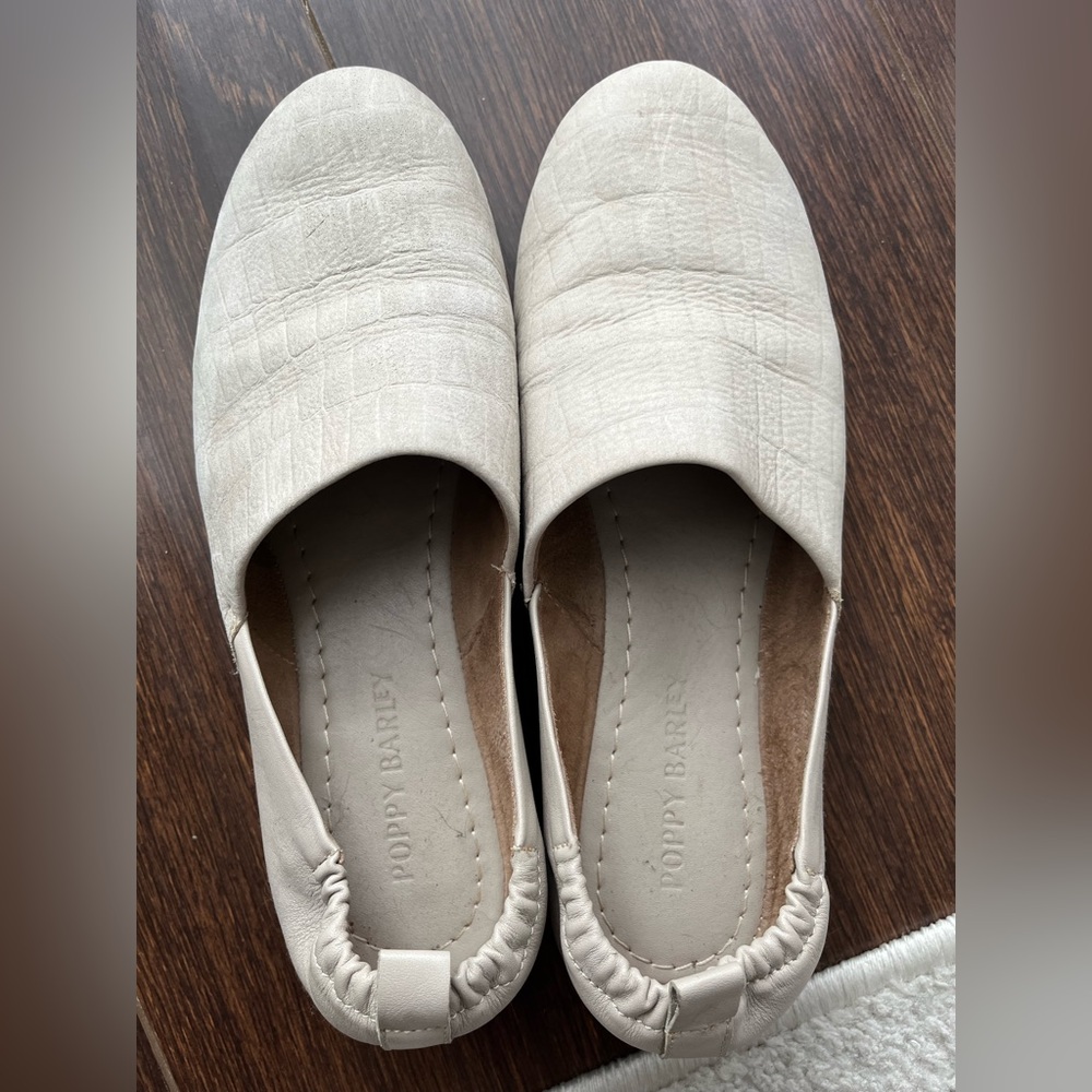 Poppy Barley Flats